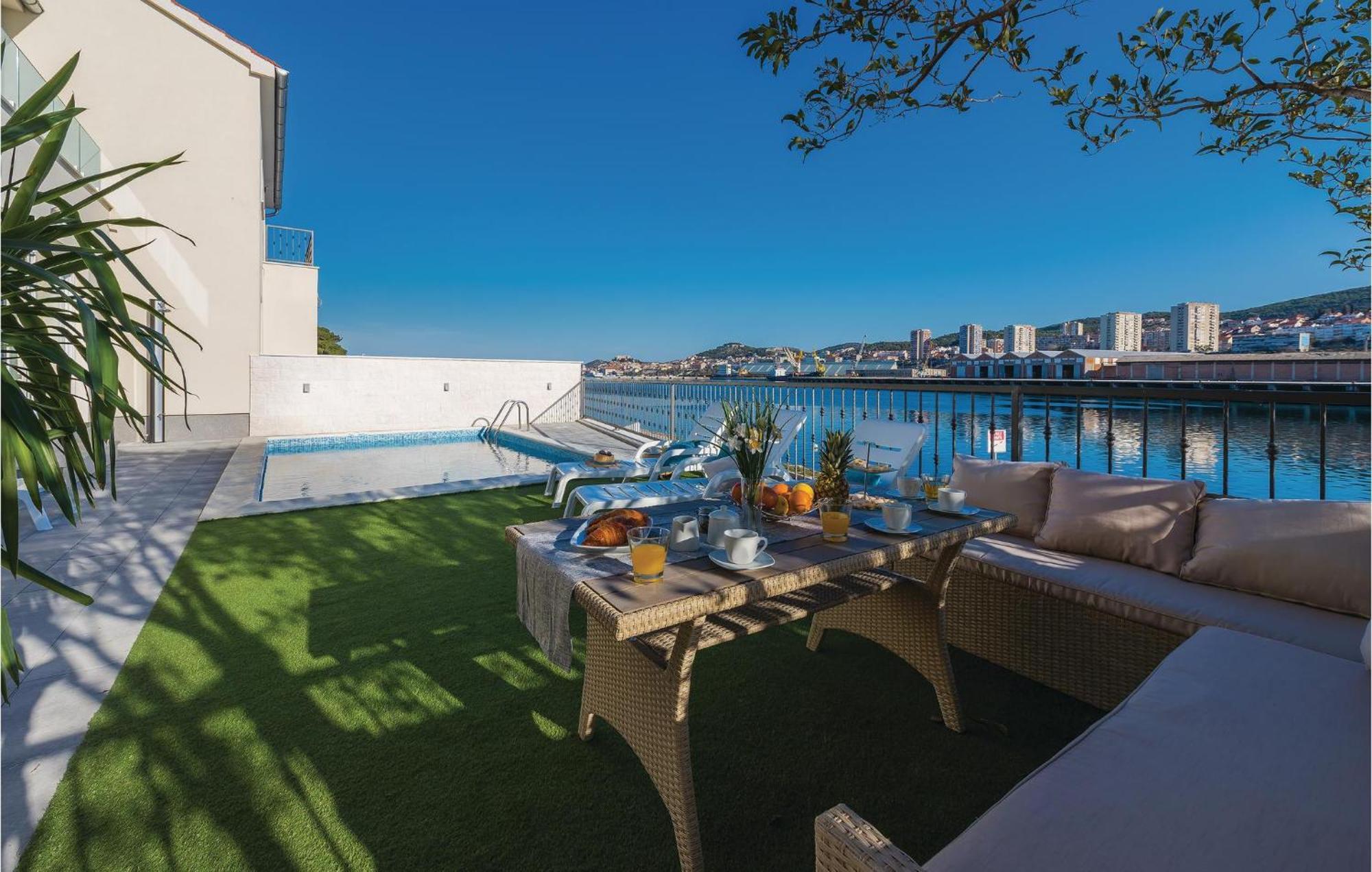 Beautiful Home In Sibenik With Kitchen Экстерьер фото