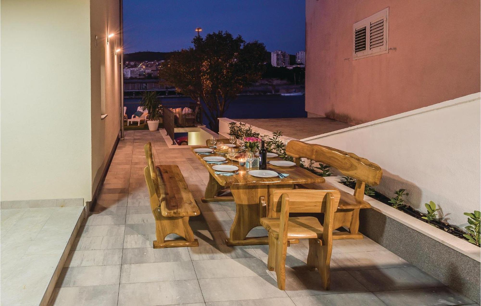 Beautiful Home In Sibenik With Kitchen Экстерьер фото