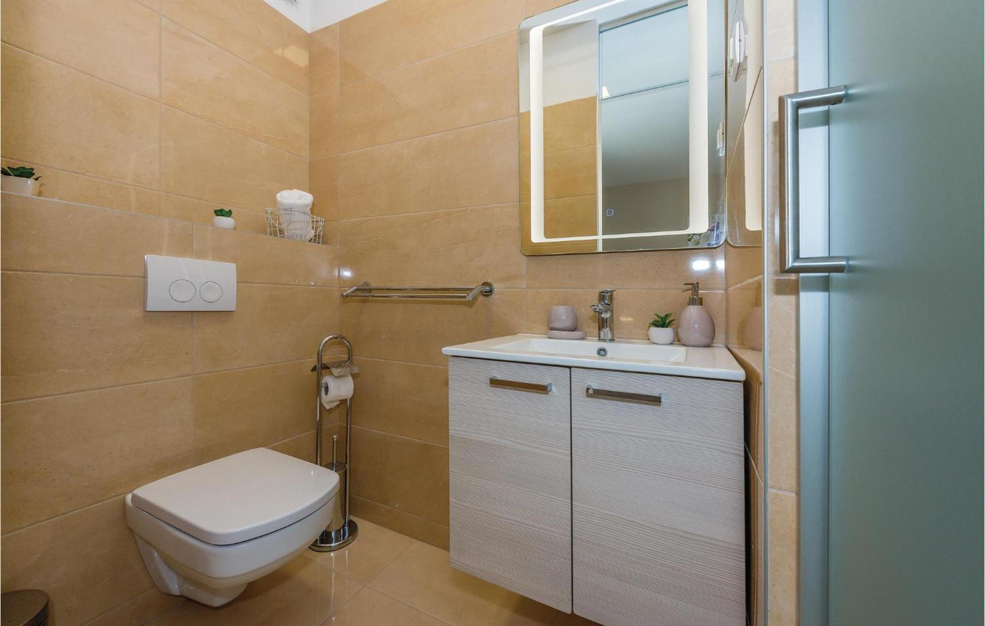 Beautiful Home In Sibenik With Kitchen Экстерьер фото