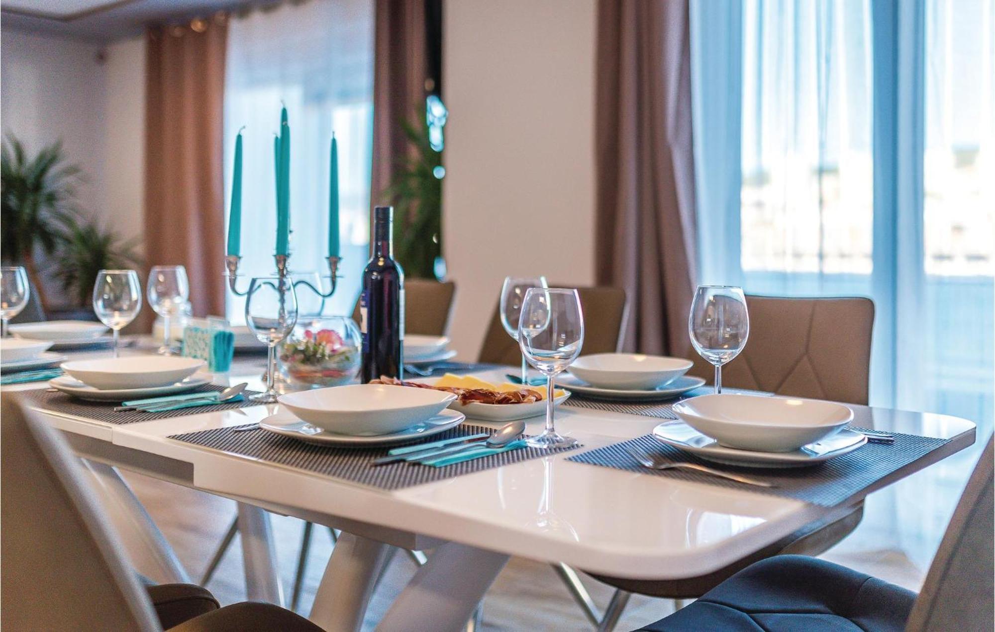 Beautiful Home In Sibenik With Kitchen Экстерьер фото